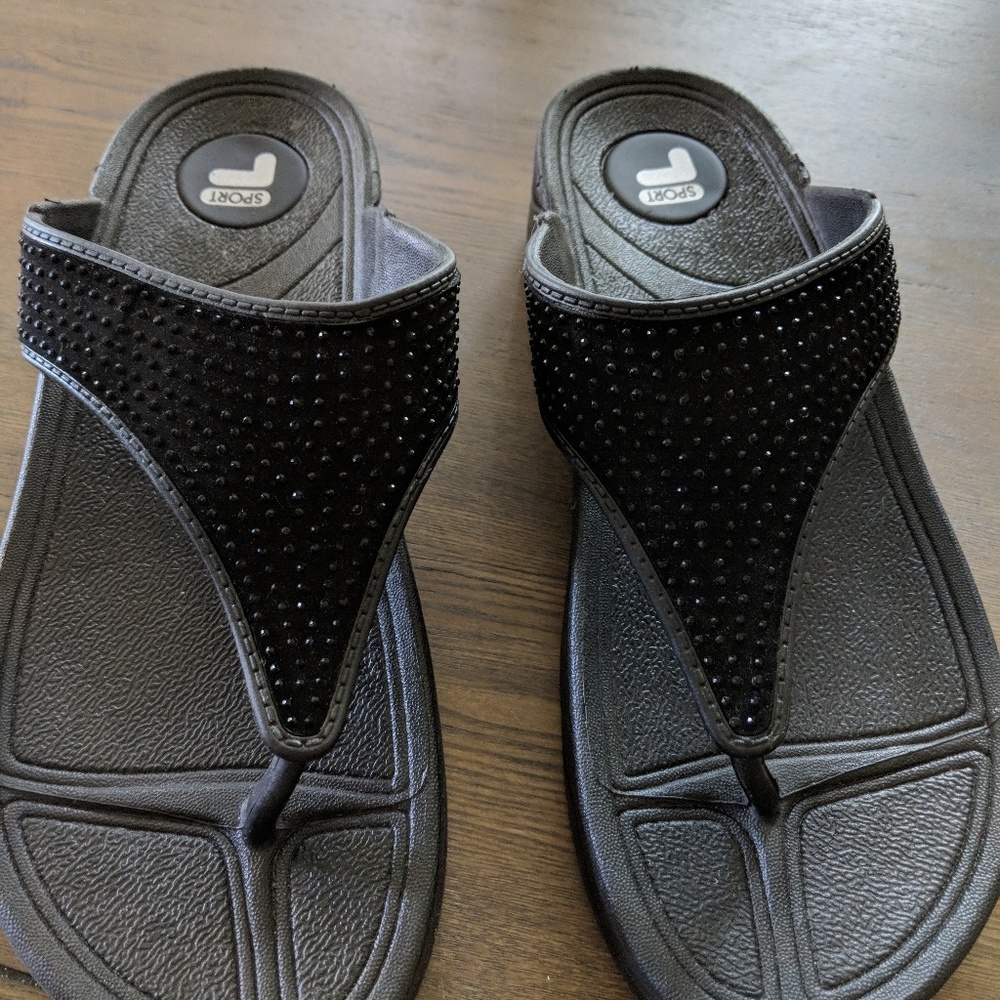 Womans Fila sandals